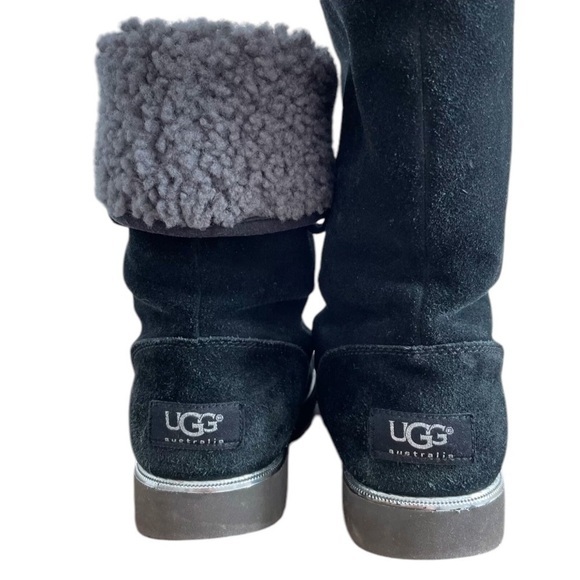 UGG Shoes - UGG Women’s Boots K Callie Girls Black Boots Size 6